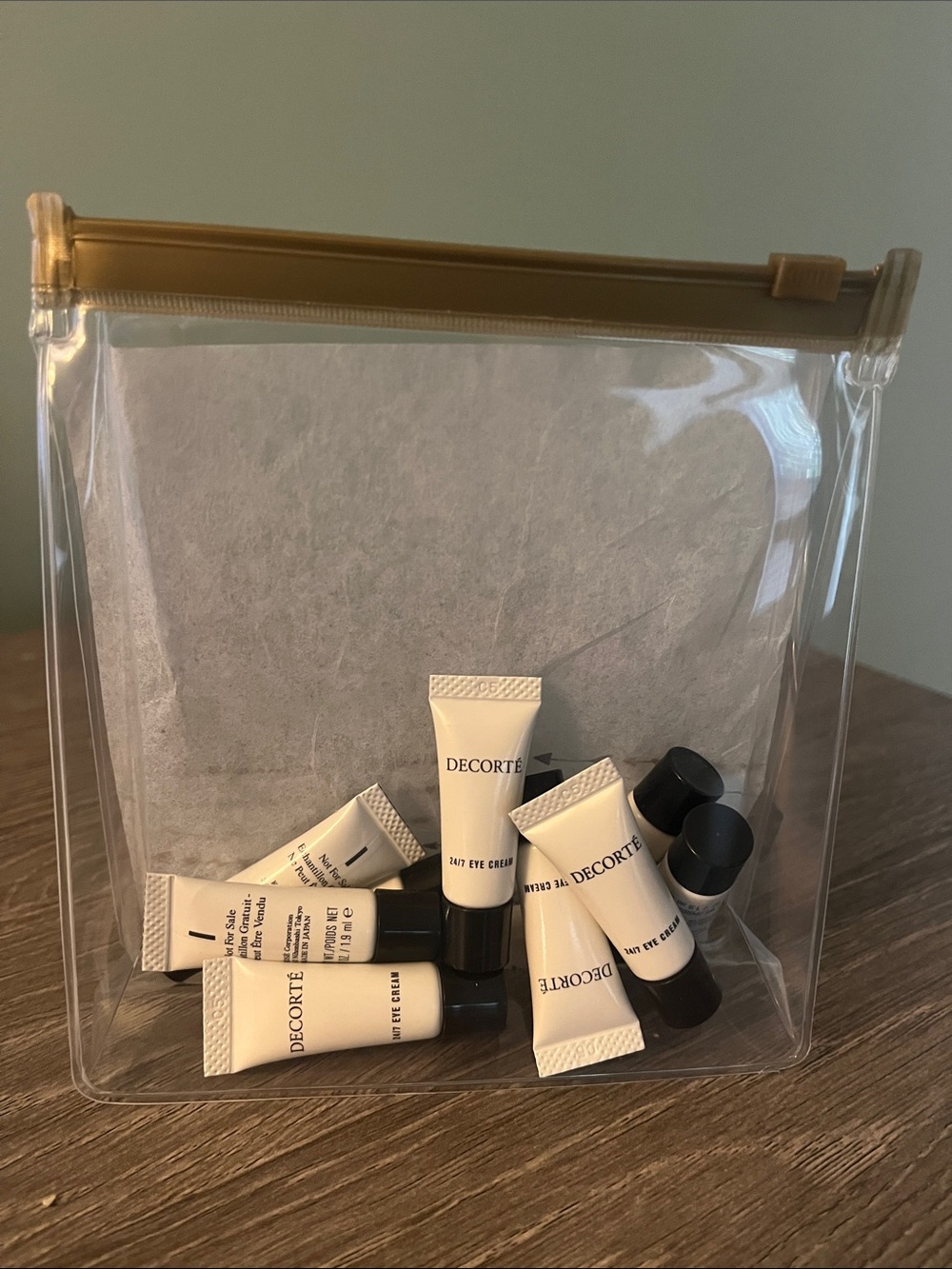 Decorte 24/7  Eye Cream minis 10 - Picture 2 of 2